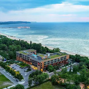 Marriott & Отель